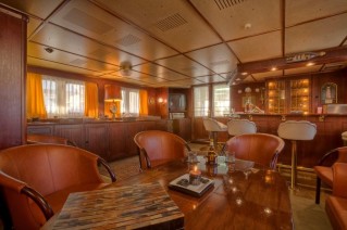 SANSSOUCI STAR - Saloon